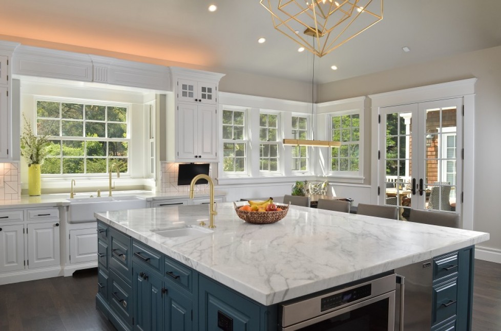 Modern Aesthetic with Clean Lines Kitchen - Dorene Gomez Interiors : Dorene  Gomez Interiors