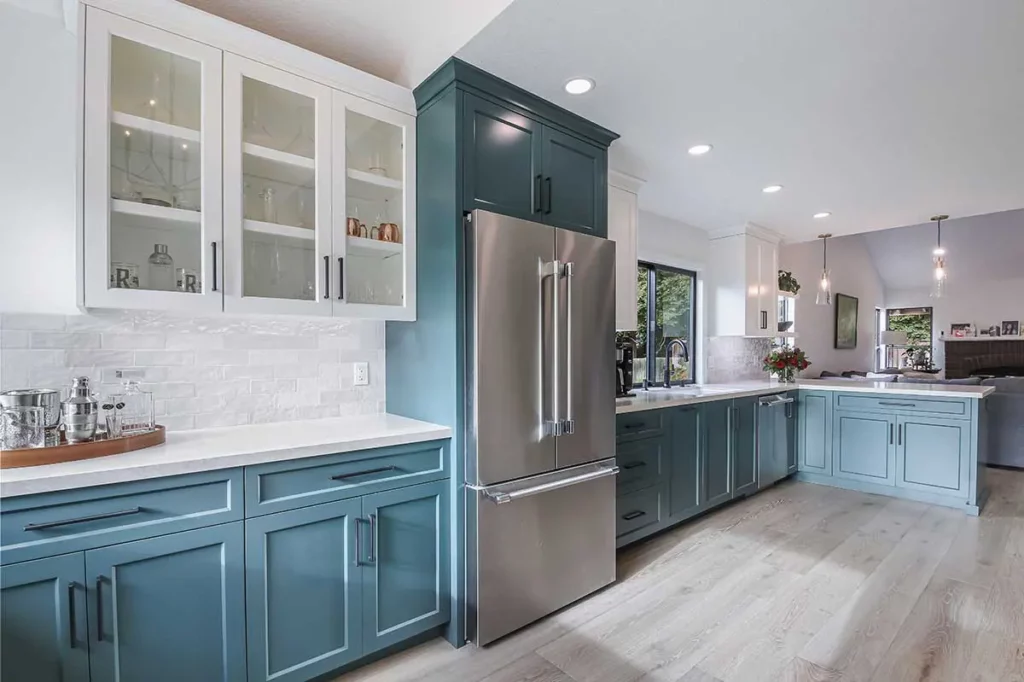 San Ramon Kitchen Remodel: Elegant Green Design with Peninsula