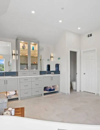 Spacious Transitional Primary Bathroom Remodel in Diablo, CA